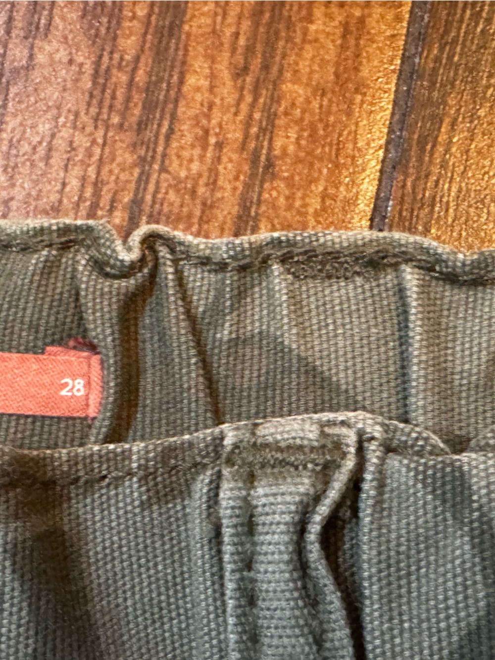 Pilcro Floral Skinny Chinos in Olive and Khaki - Picture 3 of 3